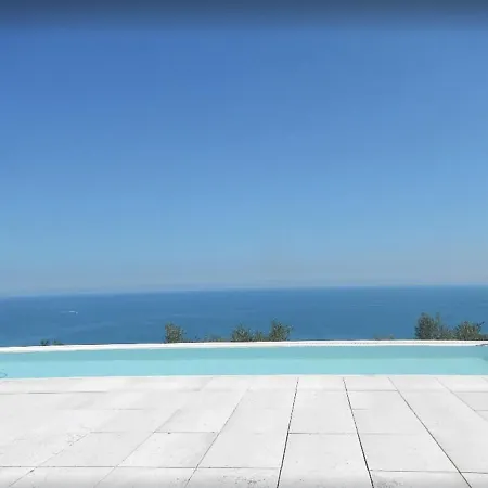 ヴィラ Stunning Design With Unique 180º Sea Views