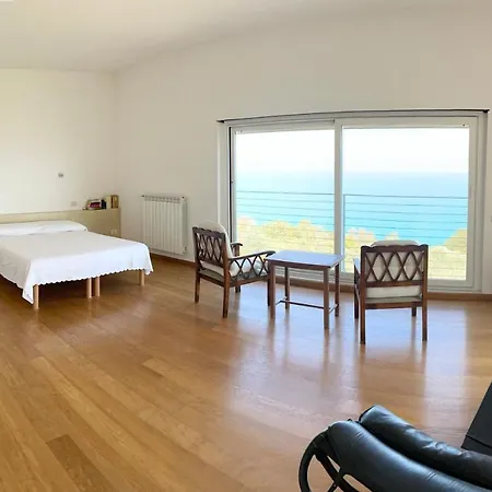 Stunning Design With Unique 180º Sea Views