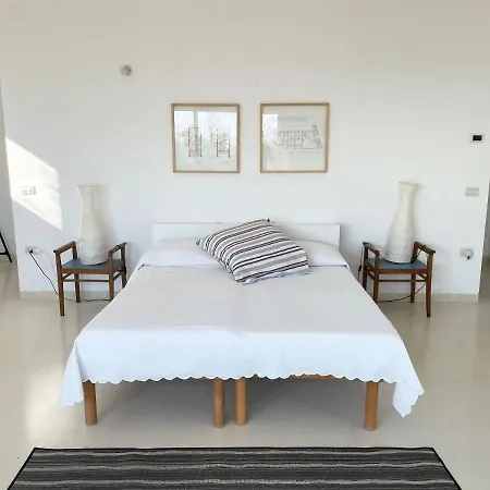 Stunning Design With Unique 180º Sea Views *